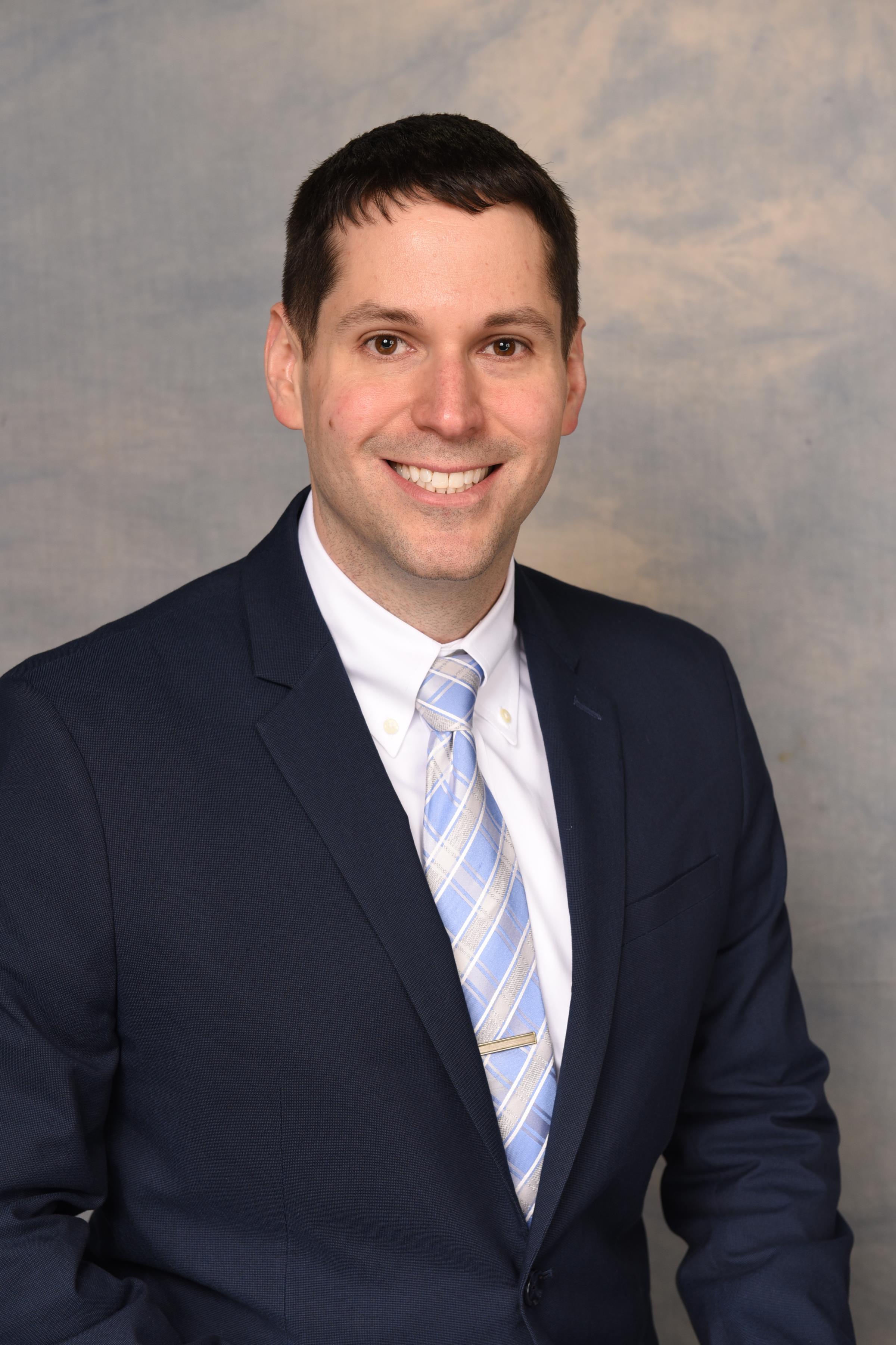 Dr. Alex Fronduto